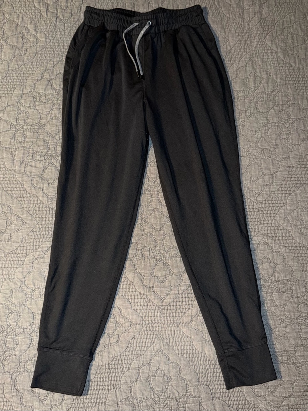 Rabbit EZ Joggers-Black Women’s Size-M